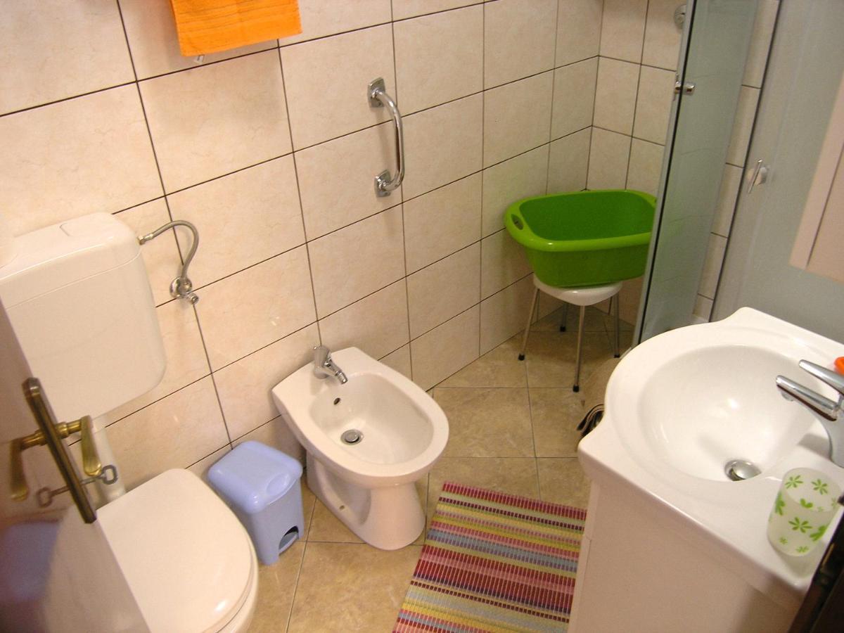Apartments Natasa Krk Town Εξωτερικό φωτογραφία