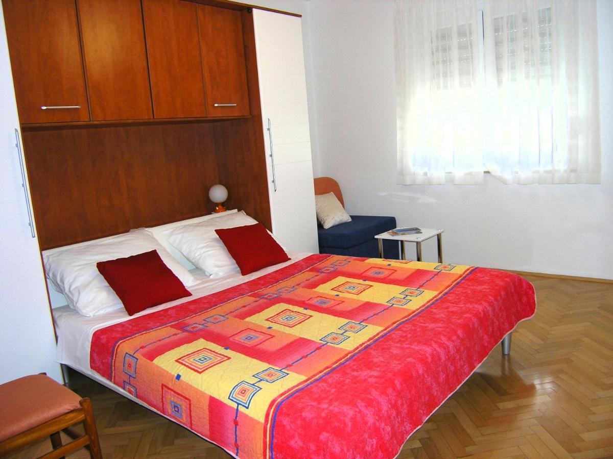 Apartments Natasa Krk Town Εξωτερικό φωτογραφία