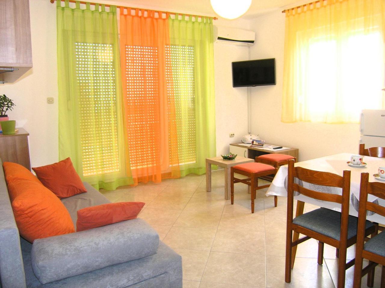 Apartments Natasa Krk Town Εξωτερικό φωτογραφία